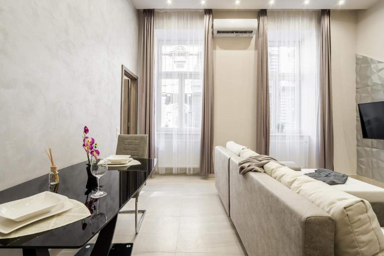Chic Comfort Suite For 6 By Oktogon Budapest Exteriör bild