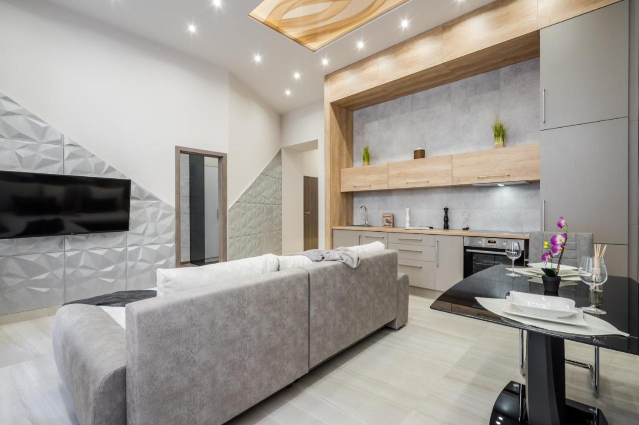 Chic Comfort Suite For 6 By Oktogon Budapest Exteriör bild