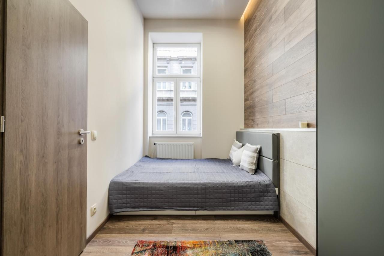Chic Comfort Suite For 6 By Oktogon Budapest Exteriör bild
